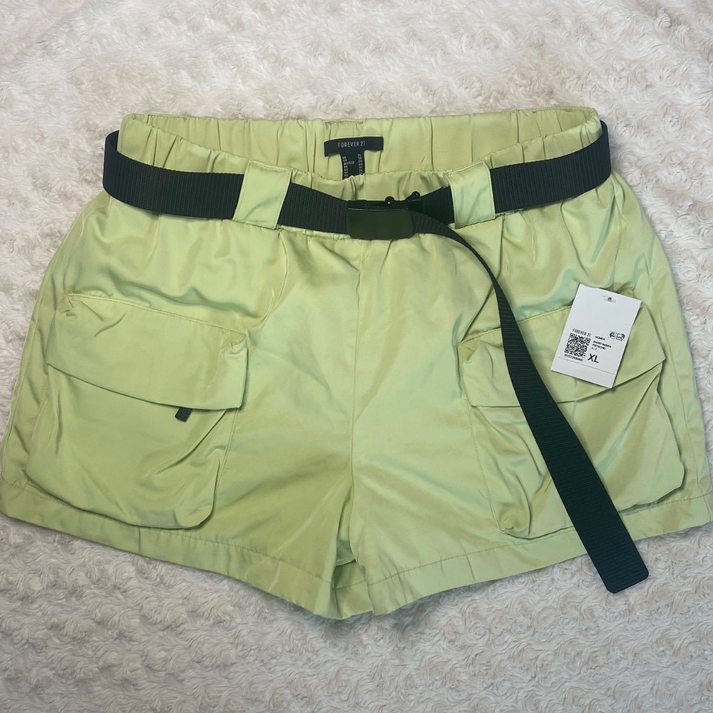 Forever 21 Cargo shorts